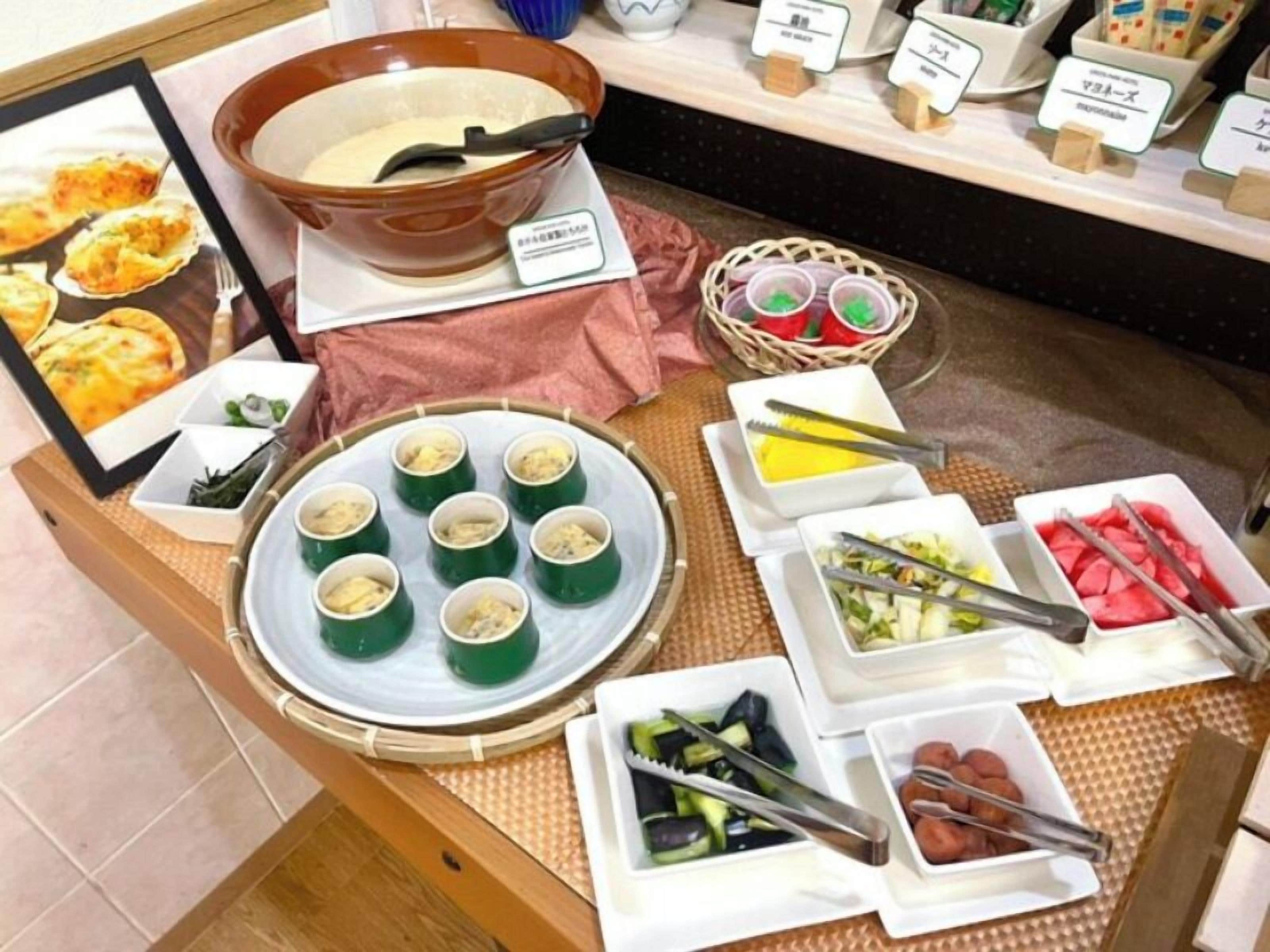 Frukostbuffé varje dag (JPY 1000 per person)