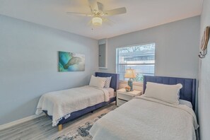 2 bedrooms, desk, iron/ironing board, travel cot