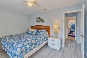 3 bedrooms, iron/ironing board, travel crib, WiFi