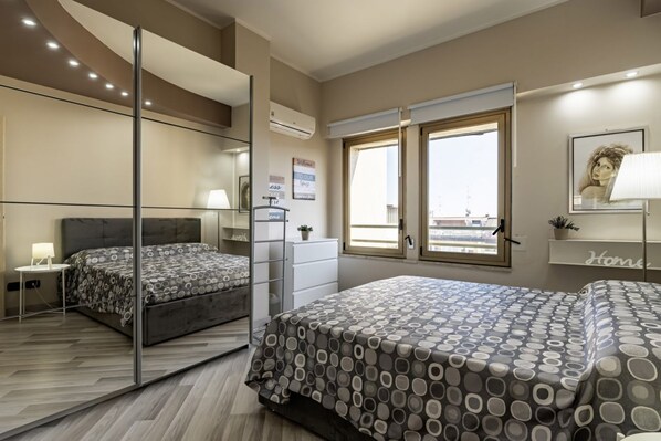 2 bedrooms, iron/ironing board
