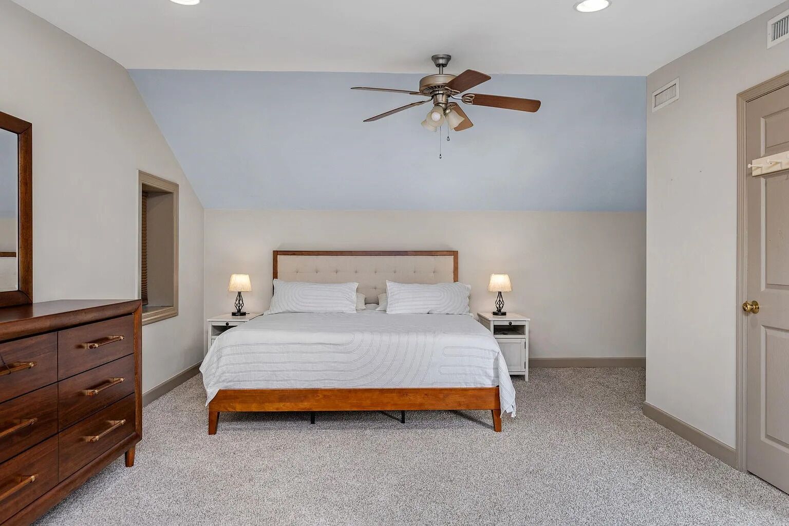 1 多间卧室、WiFi、床单