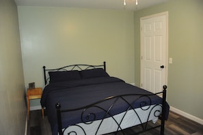3 bedrooms, WiFi, bed sheets