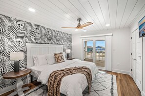 9 bedrooms, iron/ironing board, WiFi, bed sheets