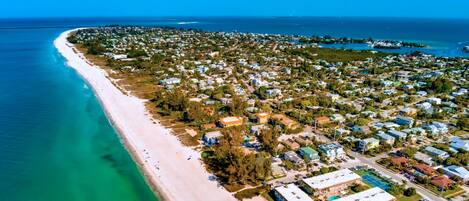 ビーチ、サンラウンジャー、ビーチタオル