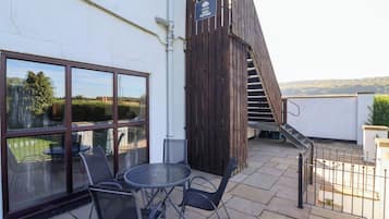 Cottage | Outdoor dining