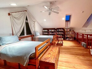2 habitaciones, escritorio, wifi y ropa de cama 