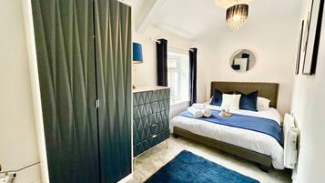 3 Schlafzimmer, Bügeleisen/Bügelbrett, kostenloses WLAN, Bettwäsche