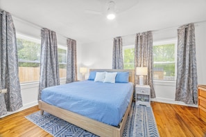 1 habitación, tabla de planchar con plancha, wifi y ropa de cama