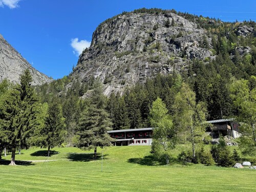 Grand Lodge 54 places