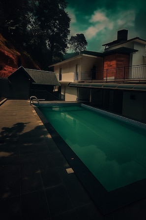 Piscina a l'aire lliure