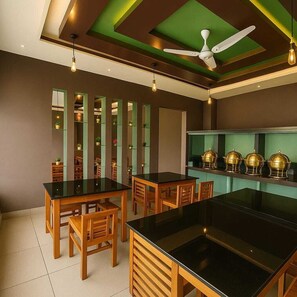 In-room safe, desk, laptop workspace, free WiFi