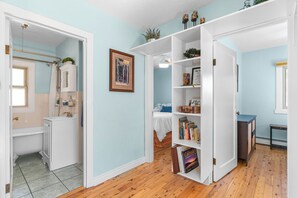 2 Schlafzimmer, Bügeleisen/Bügelbrett, WLAN, Bettwäsche