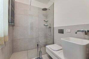 Shower, bidet