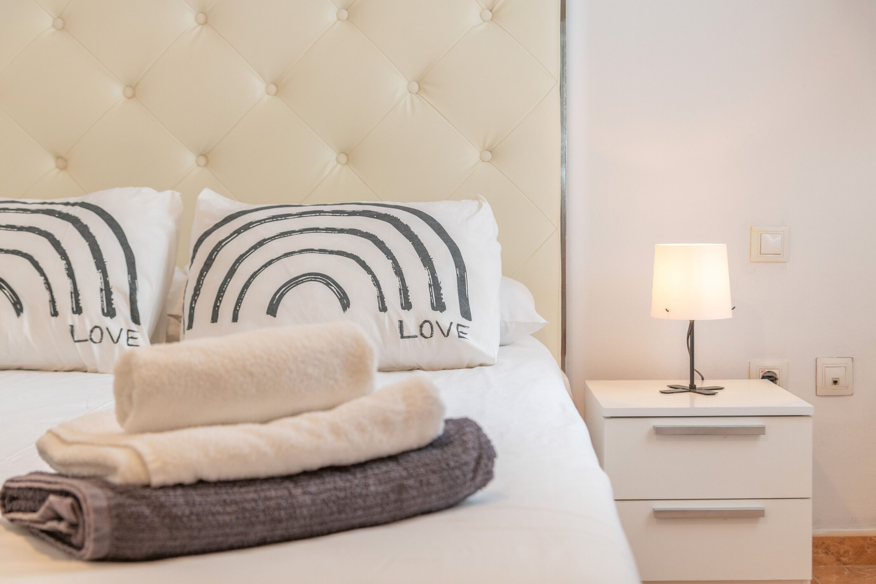 2 slaapkamers, een strijkplank/strijkijzer, wifi, beddengoed