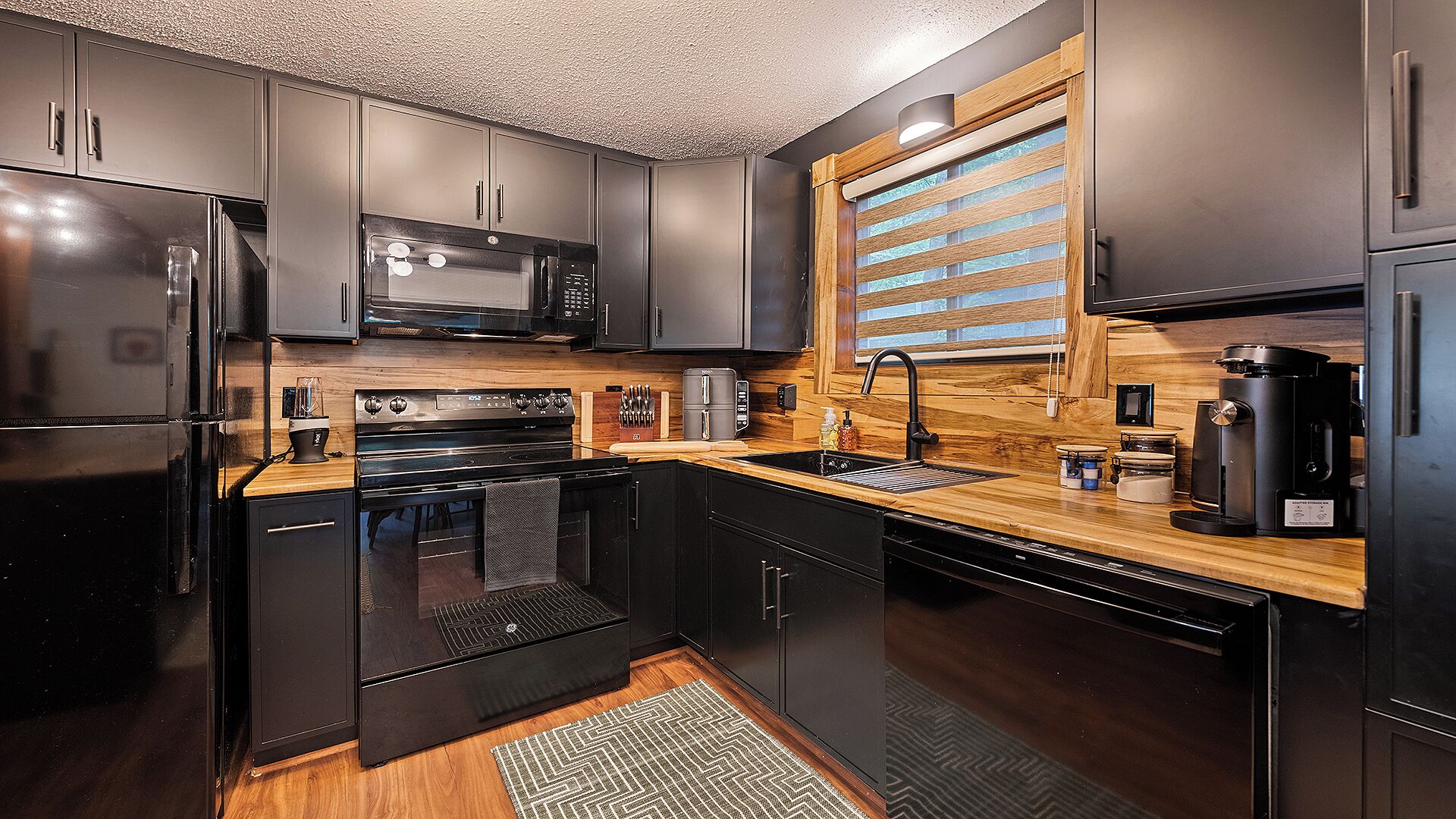 Microwave, oven, stovetop, dishwasher