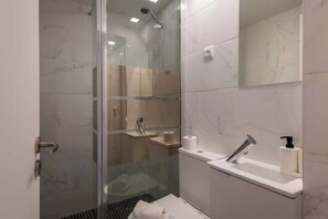 Hair dryer, towels, soap, toilet paper