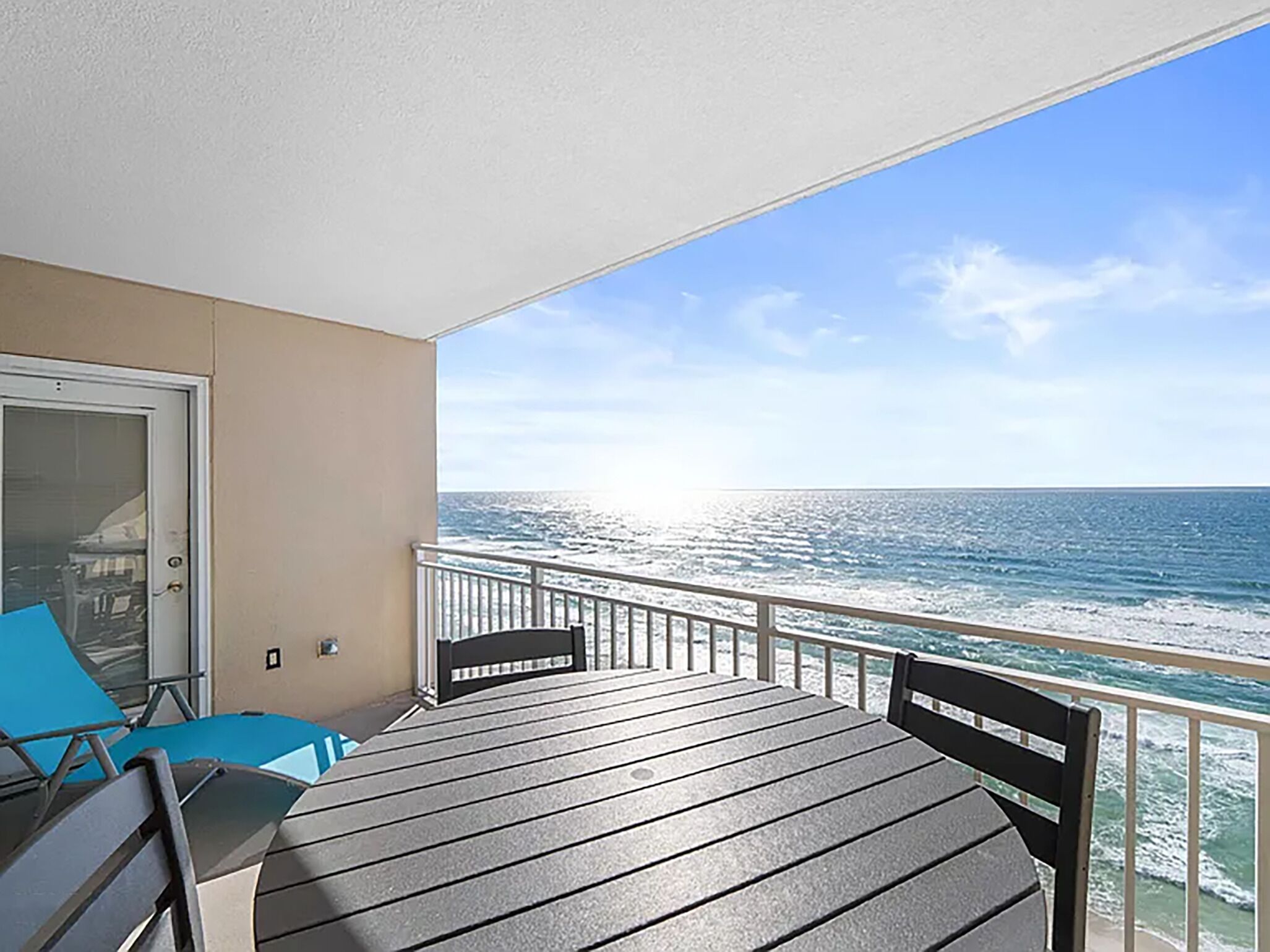 Condo, Multiple Beds (Emerald Beach 1631) | Outdoor dining