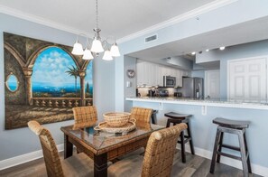 Condo, Multiple Beds (Emerald Beach 1631) | Dining