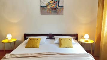 1 bedroom, WiFi, bed sheets