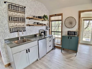 Kühlschrank, Mikrowelle