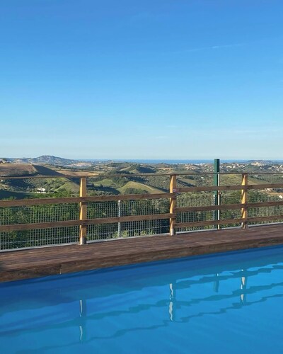 Da Jack Apartment with garden and parking, Penne Ideal for families and pets!