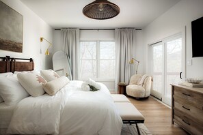 4 chambres, fer et planche à repasser, lit parapluie, Wi-Fi gratuit