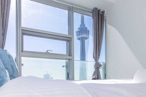 2 室のベッドルーム、アイロン / アイロン台、WiFi、ベッドシーツ