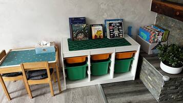 Spielezimmer