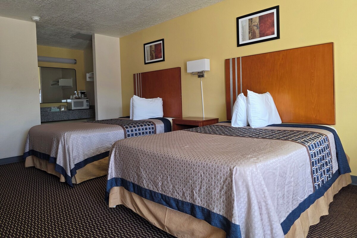 Standard Double Room | Desk, free WiFi
