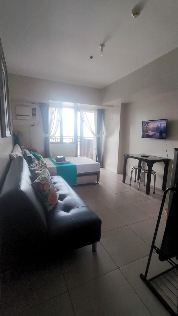 1 bedroom, Internet, bed sheets