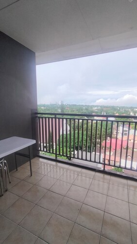 Cozy Studio w/balcony & CityView