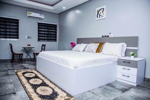 1 bedroom, Internet, bed sheets