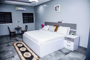 3 bedrooms, Internet, bed sheets