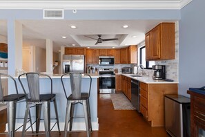 Private kitchen - Shorehom by the Sea 75 (New Smyrna Beach)