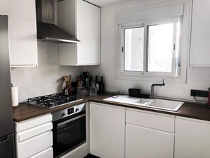 Four, plaque de cuisson, lave-vaisselle