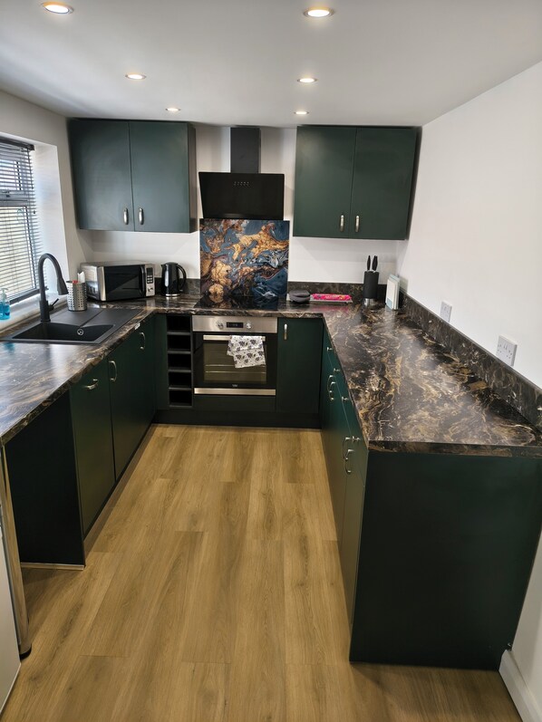 Microwave, oven, dishwasher