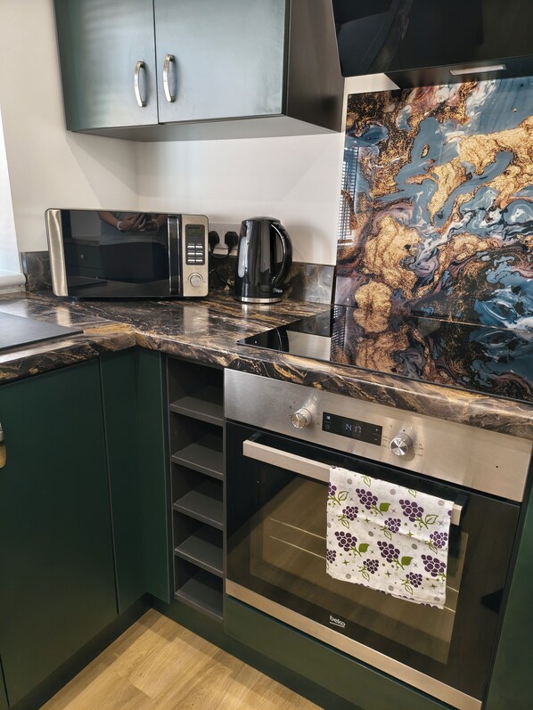 Microwave, oven, dishwasher