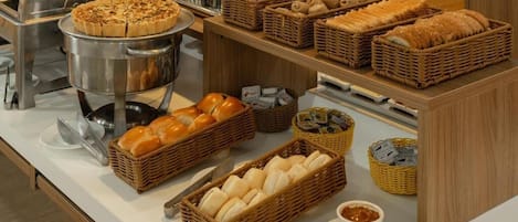 Petit déjeuner buffet compris tous les jours