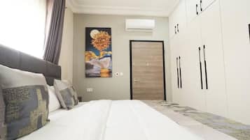 3 Schlafzimmer, Bügeleisen/Bügelbrett, WLAN, Bettwäsche