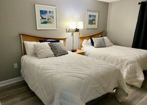 1 bedroom, desk, WiFi, bed sheets