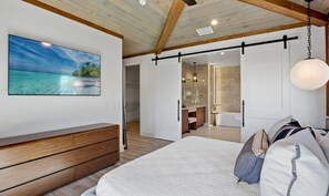 8 bedrooms, iron/ironing board, WiFi, bed sheets