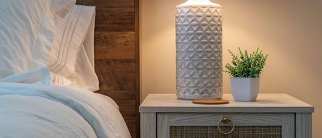 4 bedrooms, WiFi, bed sheets