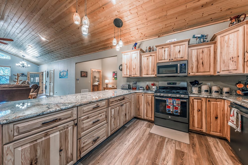 luxury hotels in Estes Park