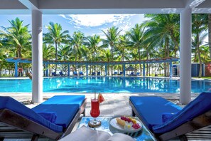 Outdoor pool - RMH Le Belhamy Beach Resort. (Dien Ban)