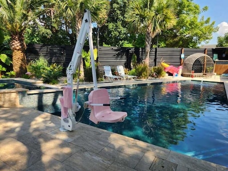 Comfort Studio Suite, Accessible | Iron/ironing board, free WiFi