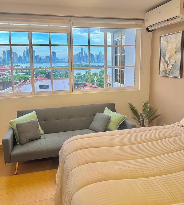 1 bedroom, iron/ironing board, Internet