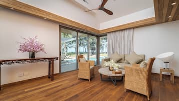 Smart-tv, een dvd-speler en boeken