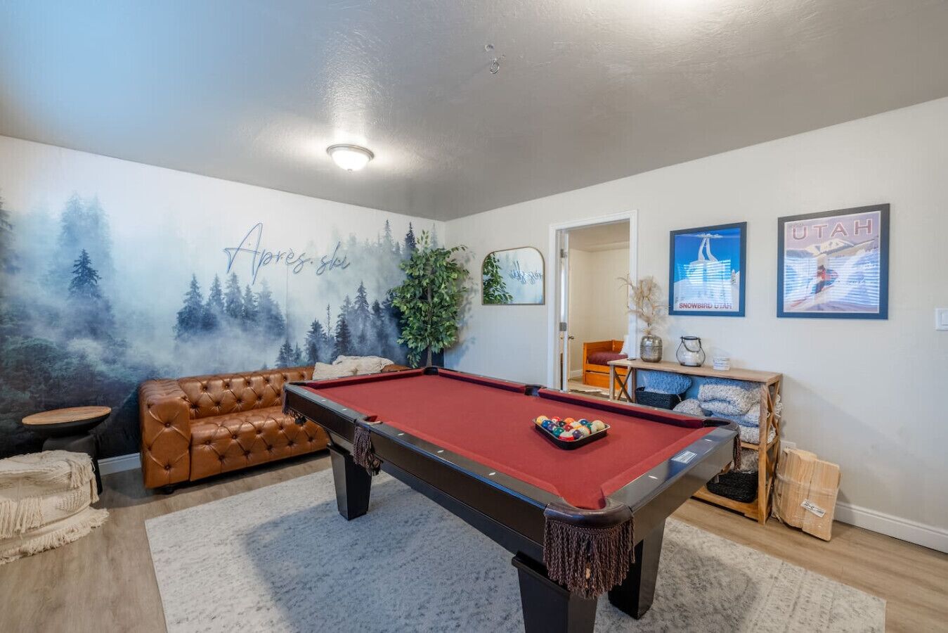 Spielezimmer