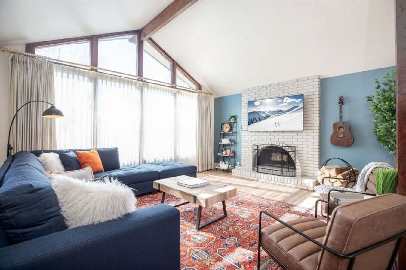 TV, peis og bordtennis