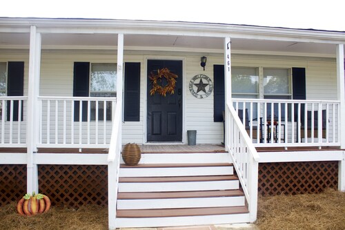 Relaxing Country Getaway – Pet Friendly, Close to Greenville & Spartanburg